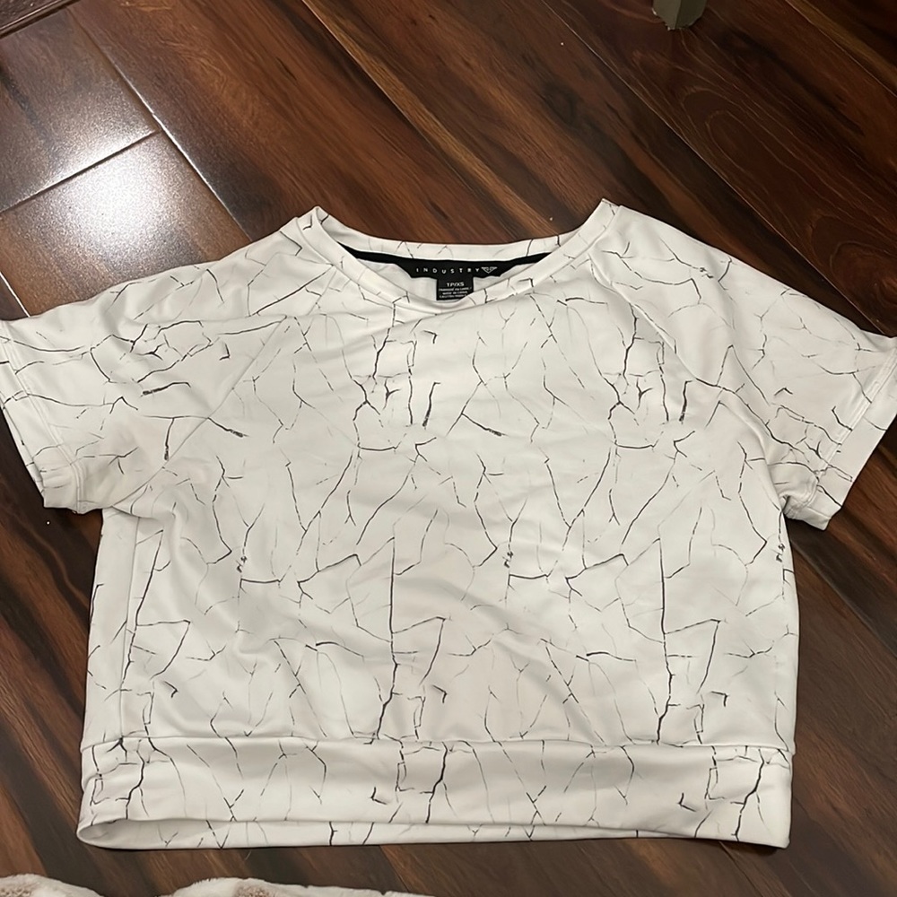 Industry crop top